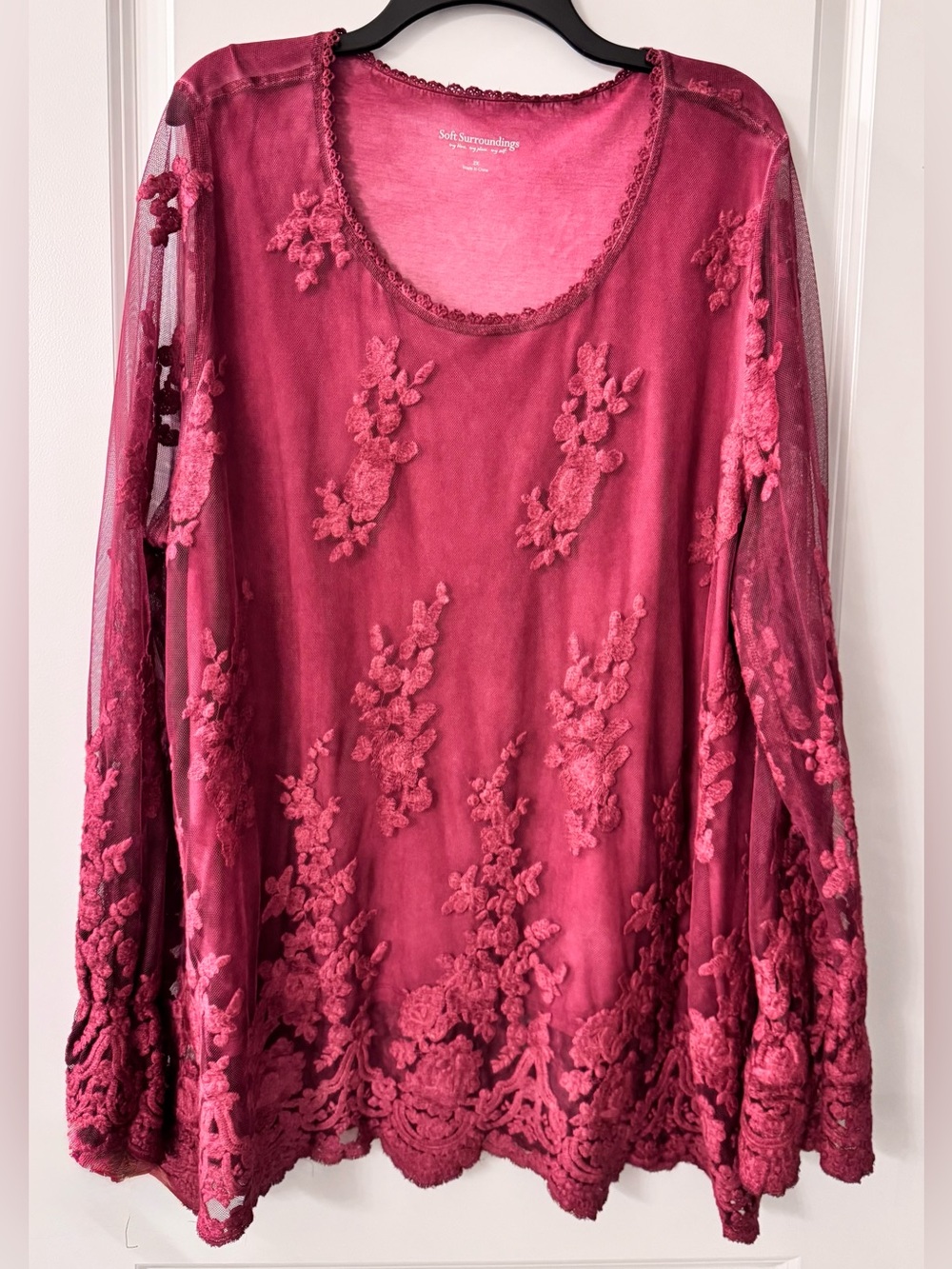 #z182 Soft Surroundings Violetta Embroidered Mesh Layered Tunic Blouse Maroon